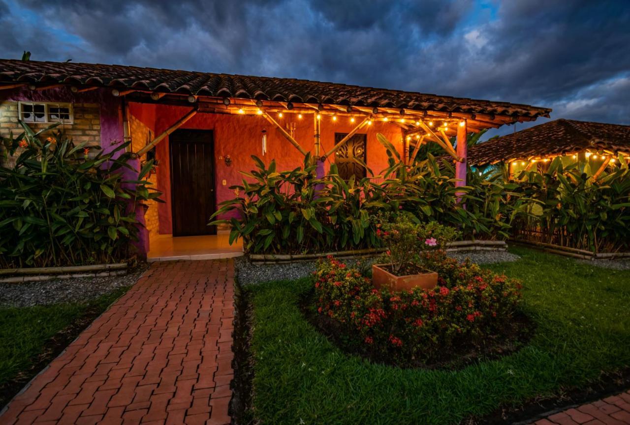 Hotel Campestre Solar De La Luna Albania  Extérieur photo