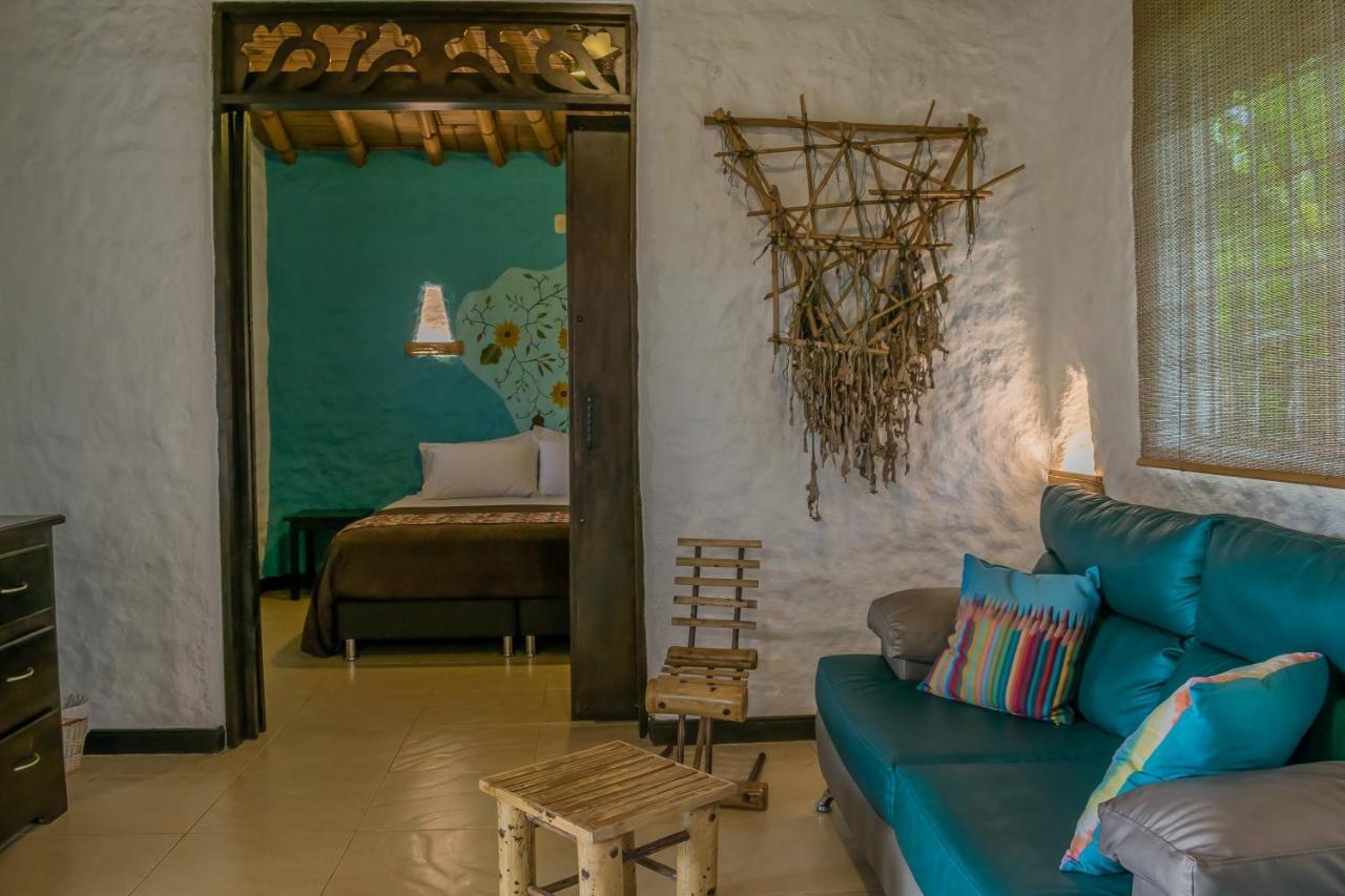 Hotel Campestre Solar De La Luna Albania  Extérieur photo