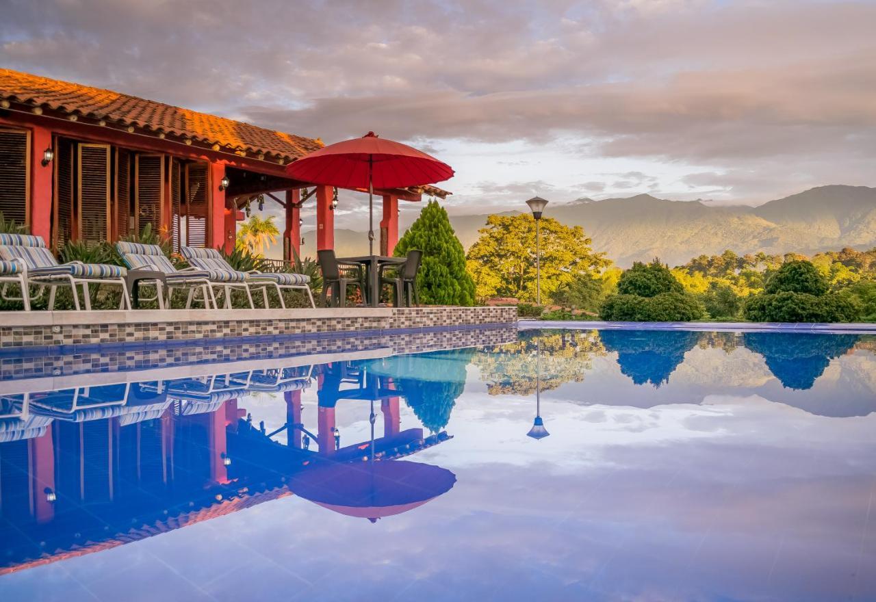Hotel Campestre Solar De La Luna Albania  Extérieur photo